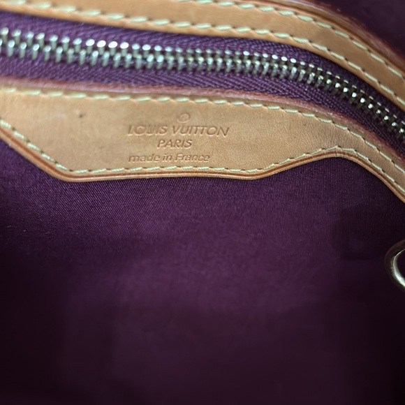 Louis Vuitton Monogram Vernis Brea MM Purse - Picture 14 of 14